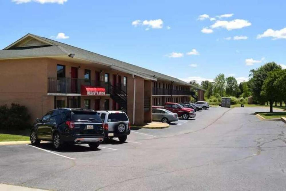 OYO Hotel Richburg SC I-77